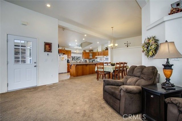 2863 Ox Yoke, Pioneertown, CA 92268