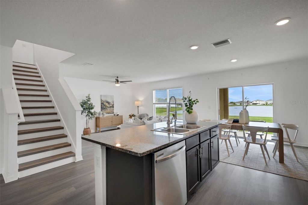 Image 13 of property listing at 232 TIERRA VERDE WAY, Bradenton, FL 34212