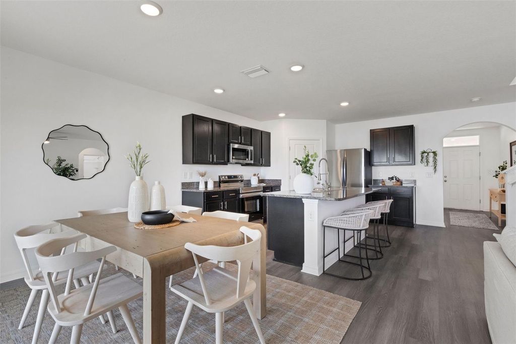 Image 16 of property listing at 232 TIERRA VERDE WAY, Bradenton, FL 34212