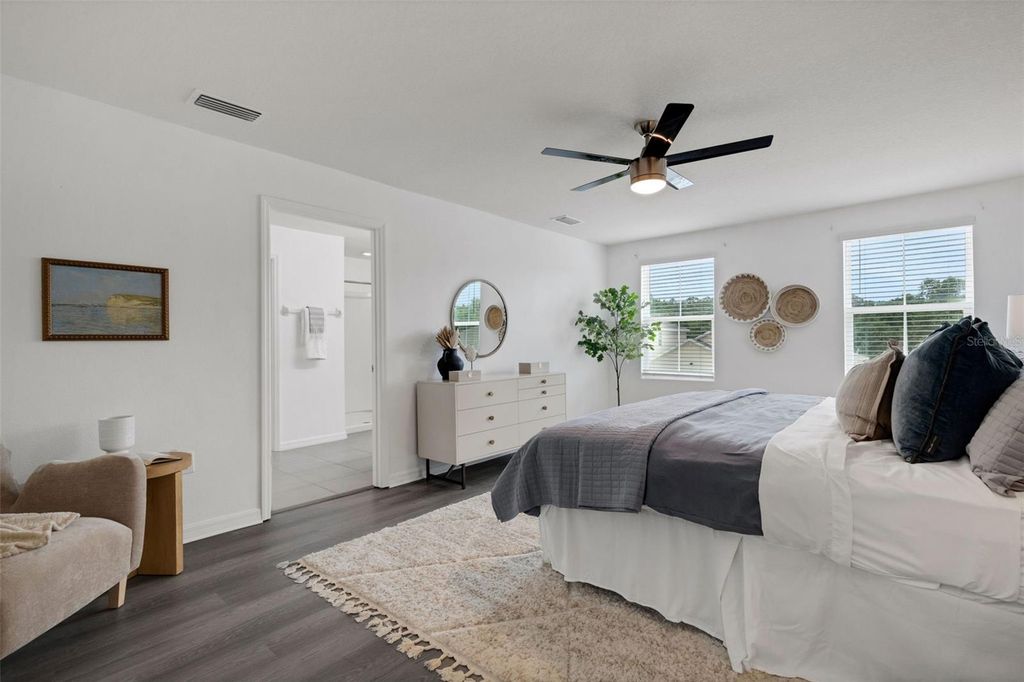 Image 20 of property listing at 232 TIERRA VERDE WAY, Bradenton, FL 34212