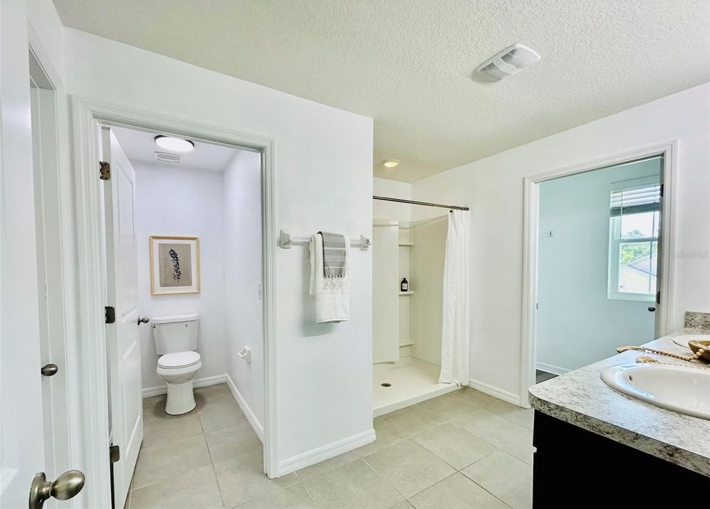 Image 26 of property listing at 232 TIERRA VERDE WAY, Bradenton, FL 34212
