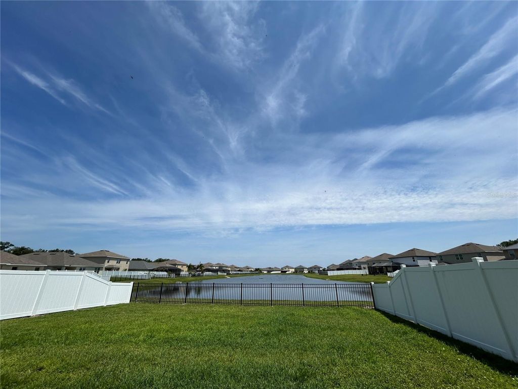 Image 43 of property listing at 232 TIERRA VERDE WAY, Bradenton, FL 34212