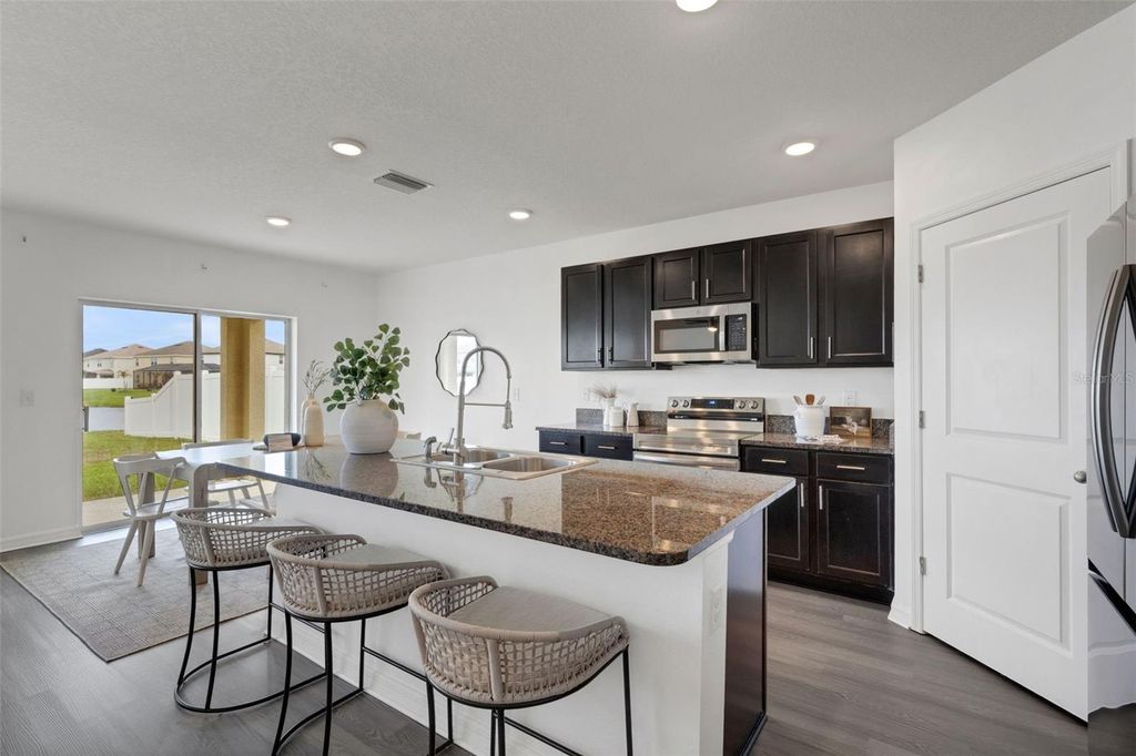 Image 9 of property listing at 232 TIERRA VERDE WAY, Bradenton, FL 34212
