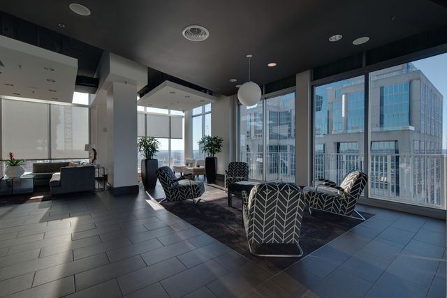 415 Church St, Nashville, TN 37219