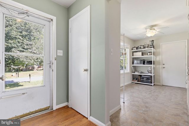 24312 LOG HOUSE RD, Gaithersburg, MD 20882
