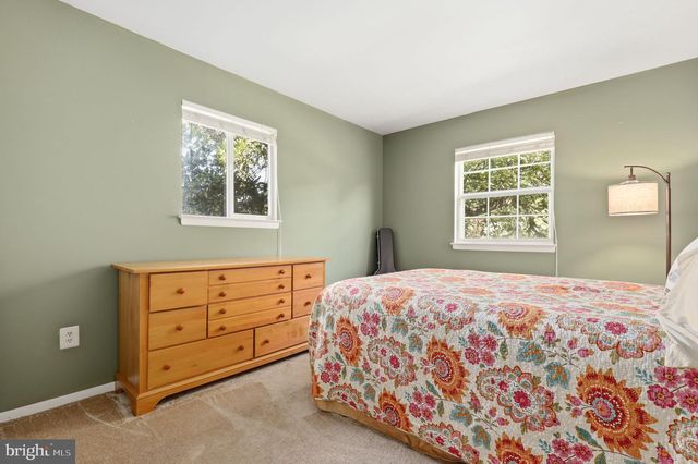 24312 LOG HOUSE RD, Gaithersburg, MD 20882