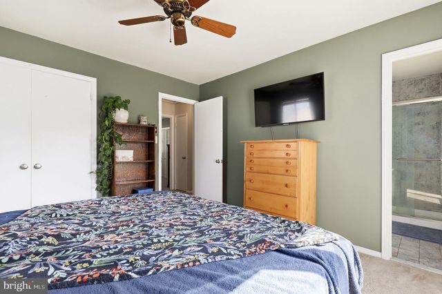 24312 LOG HOUSE RD, Gaithersburg, MD 20882