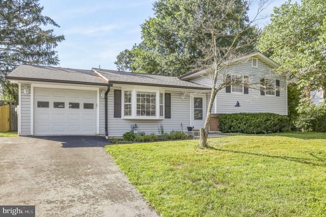 24312 LOG HOUSE RD, Gaithersburg, MD 20882