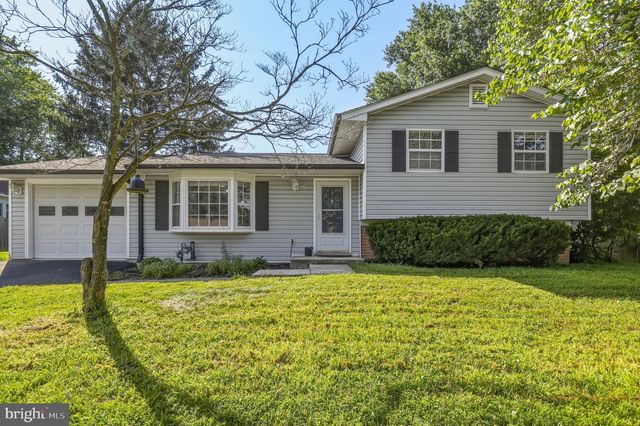 24312 LOG HOUSE RD, Gaithersburg, MD 20882