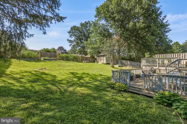 24312 LOG HOUSE RD, Gaithersburg, MD 20882