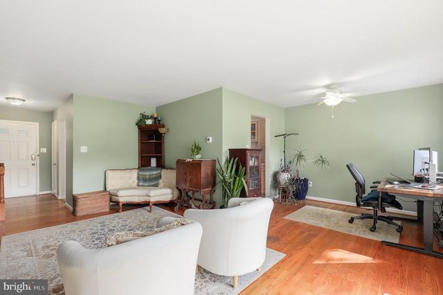 24312 LOG HOUSE RD, Gaithersburg, MD 20882