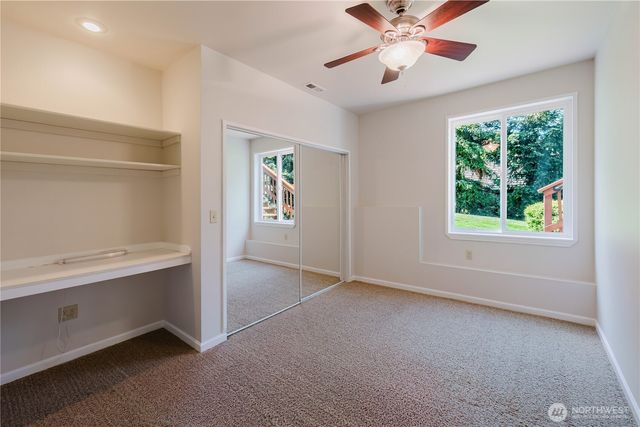 235 NW Bunker Hill Ln W, Bremerton, WA 98311