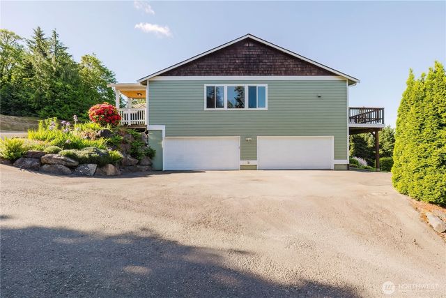 235 NW Bunker Hill Ln W, Bremerton, WA 98311