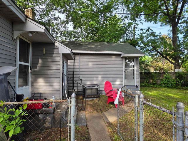 4200 QUEENSBURY AVE, Memphis, TN 38108