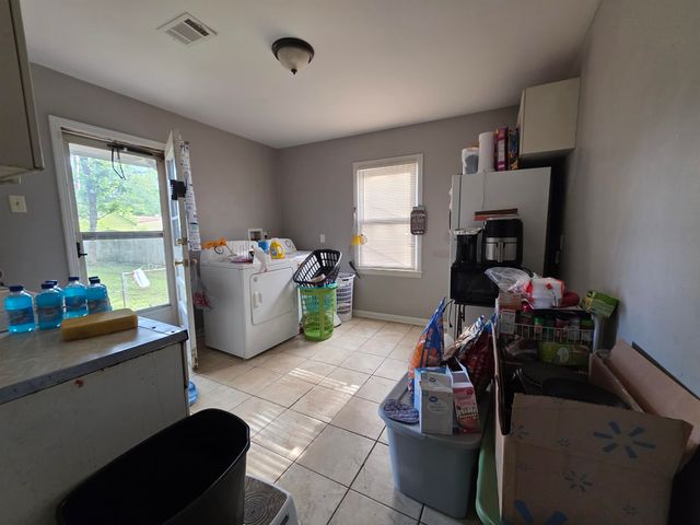 4200 QUEENSBURY AVE, Memphis, TN 38108