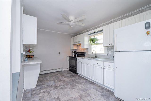 148 Saxton Street, Patchogue, NY 11772