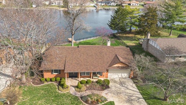 218 Evergreen Drive, O'fallon, IL 62269