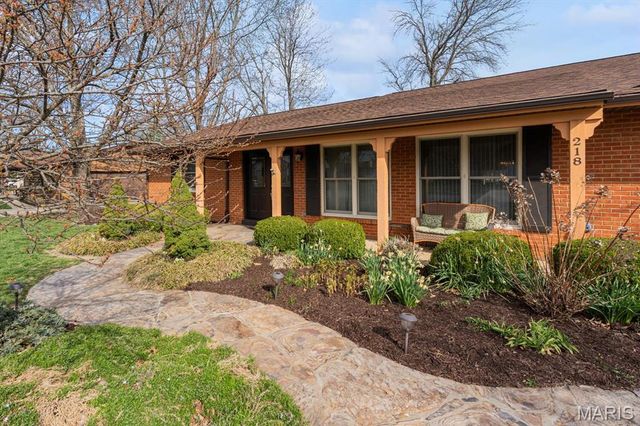218 Evergreen Drive, O'fallon, IL 62269