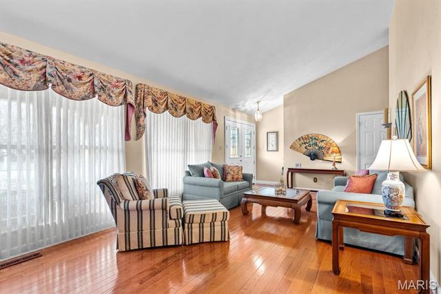 218 Evergreen Drive, O'fallon, IL 62269