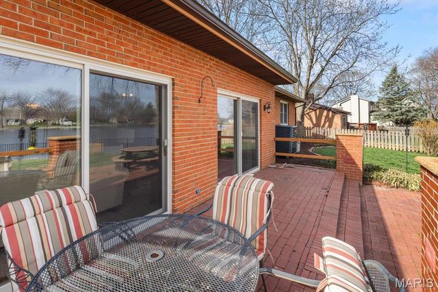 218 Evergreen Drive, O'fallon, IL 62269