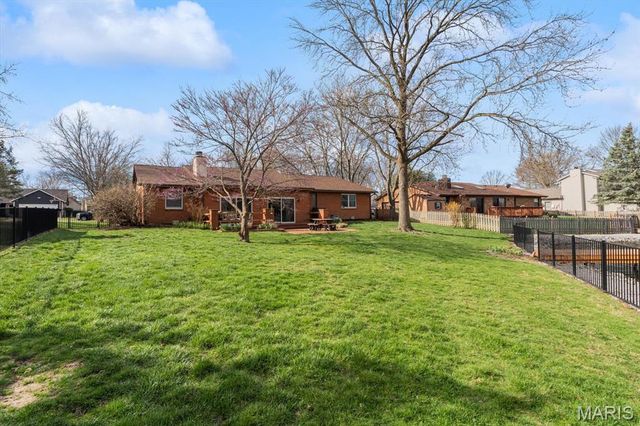 218 Evergreen Drive, O'fallon, IL 62269