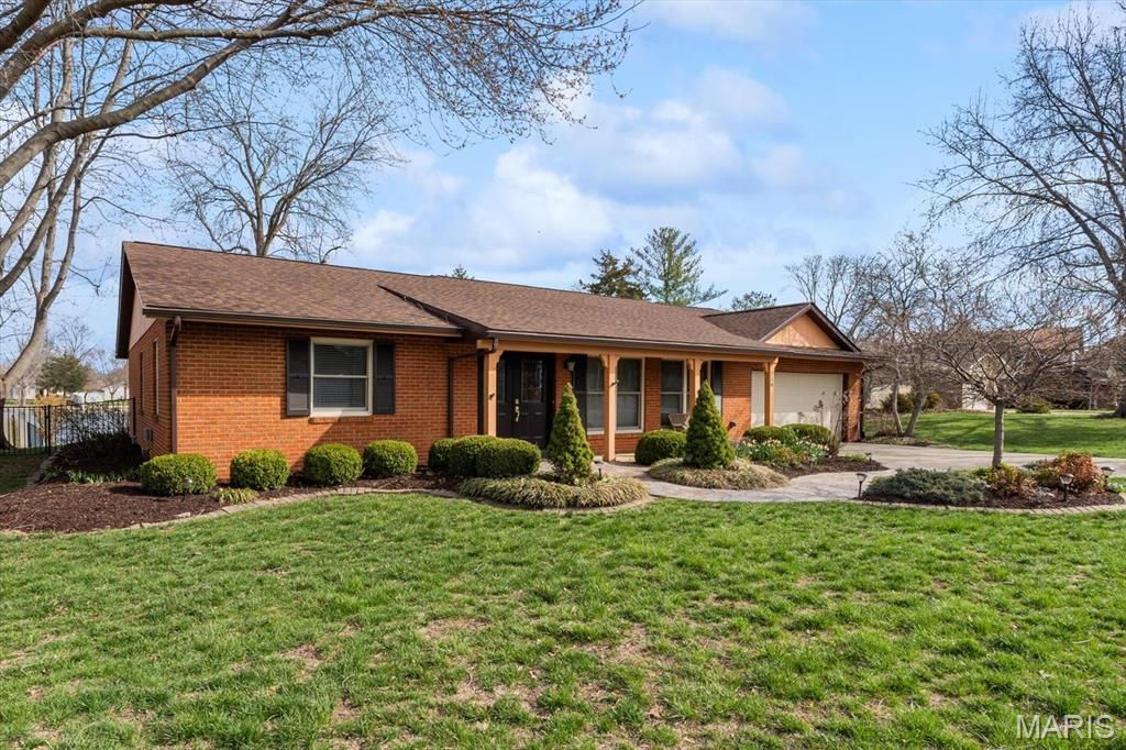 218 Evergreen Drive, O'fallon, IL 62269