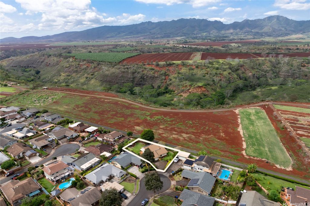 94-641 Hikianalia Place, Mililani, HI 96789