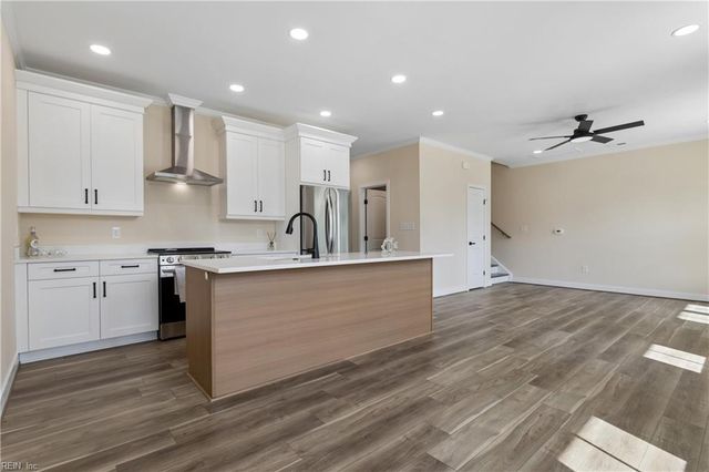 104 Blue Crab PT, Poquoson, VA 23662