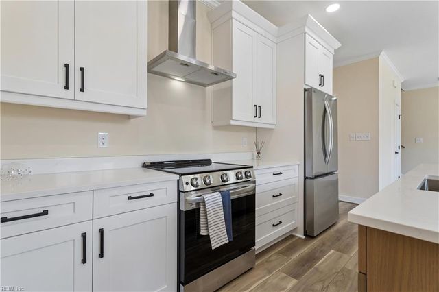 104 Blue Crab PT, Poquoson, VA 23662