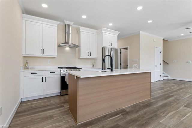 104 Blue Crab PT, Poquoson, VA 23662