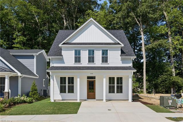 104 Blue Crab PT, Poquoson, VA 23662