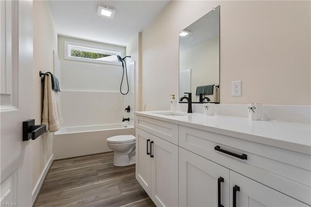 104 Blue Crab PT, Poquoson, VA 23662