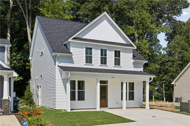 104 Blue Crab PT, Poquoson, VA 23662