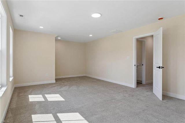 104 Blue Crab PT, Poquoson, VA 23662