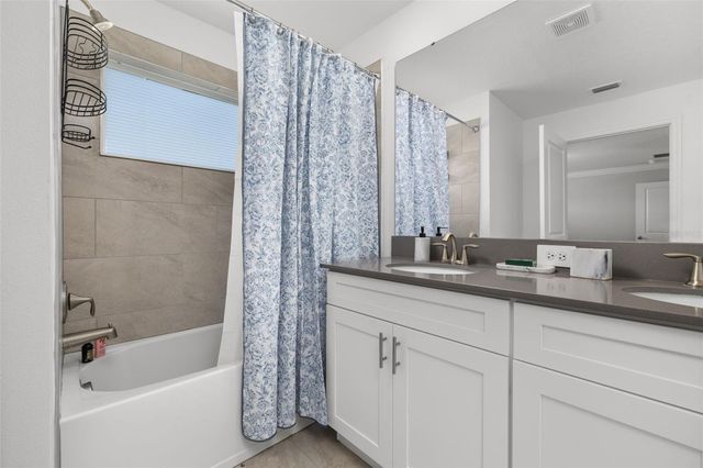 2657 READING TRAIL, Kissimmee, FL 34746