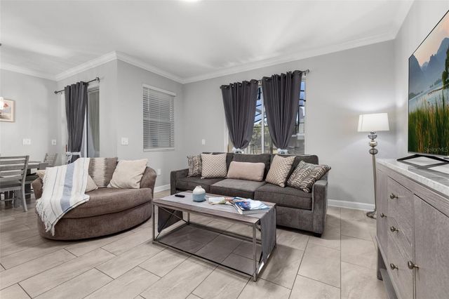 2657 READING TRAIL, Kissimmee, FL 34746