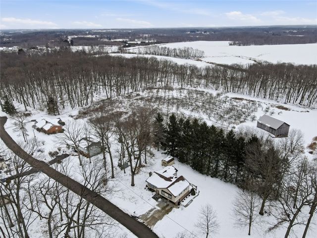 132 Graham Dr, Twp Of But Sw, PA 16053