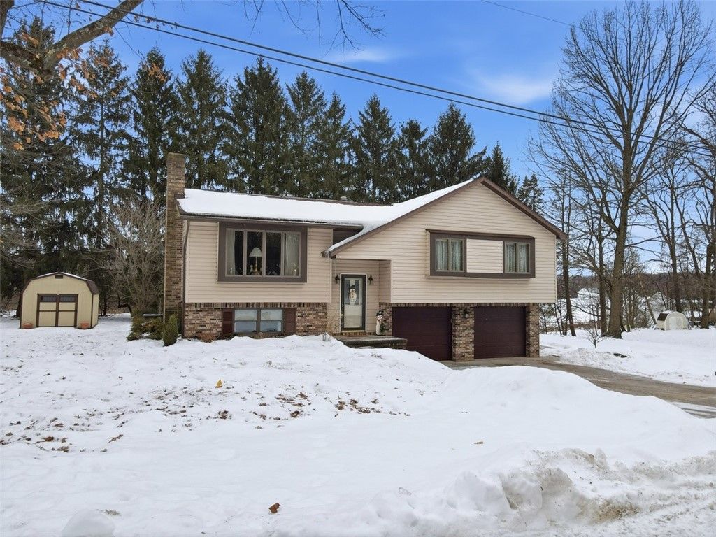 132 Graham Dr, Twp Of But Sw, PA 16053