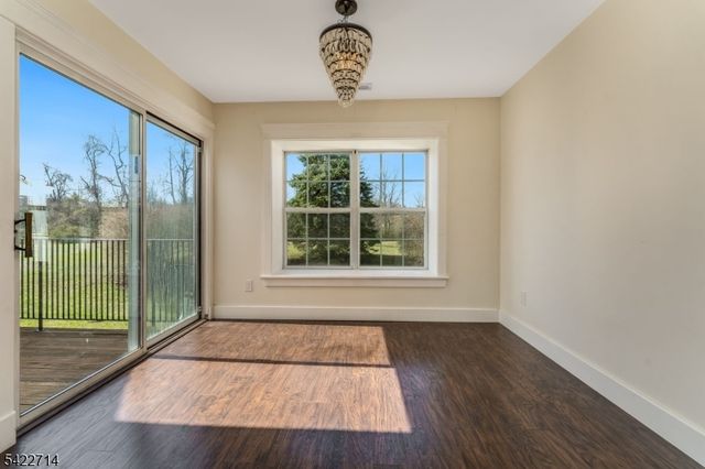 409 Hunt Dr, Holland Twp., NJ 08848