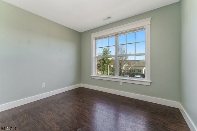 409 Hunt Dr, Holland Twp., NJ 08848