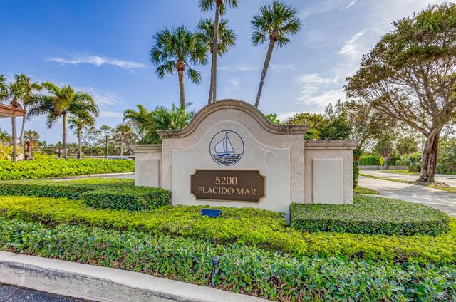 5200 N Flagler Drive SE 2006, West Palm Beach, FL 33407