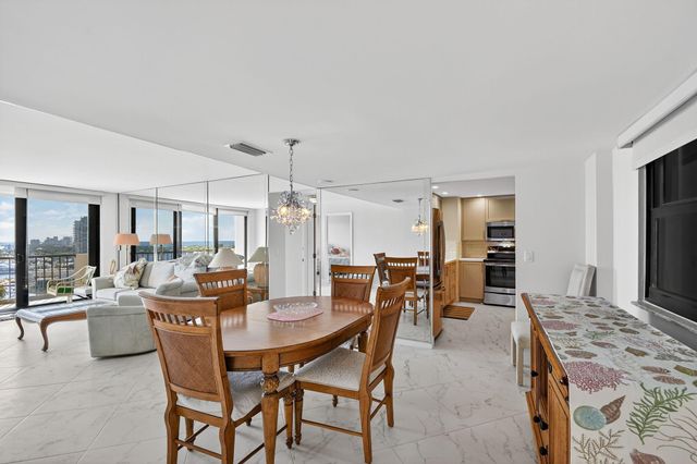 5200 N Flagler Drive SE 2006, West Palm Beach, FL 33407