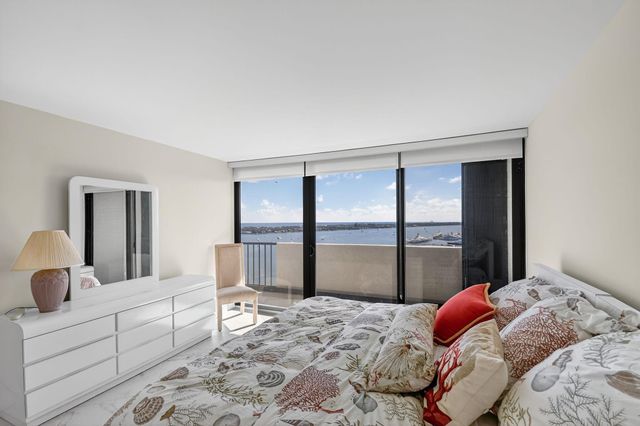 5200 N Flagler Drive SE 2006, West Palm Beach, FL 33407