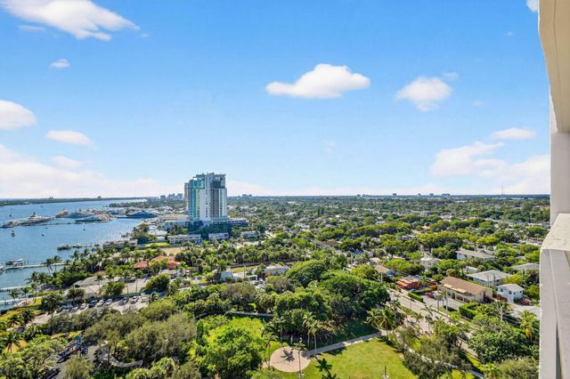 5200 N Flagler Drive SE 2006, West Palm Beach, FL 33407