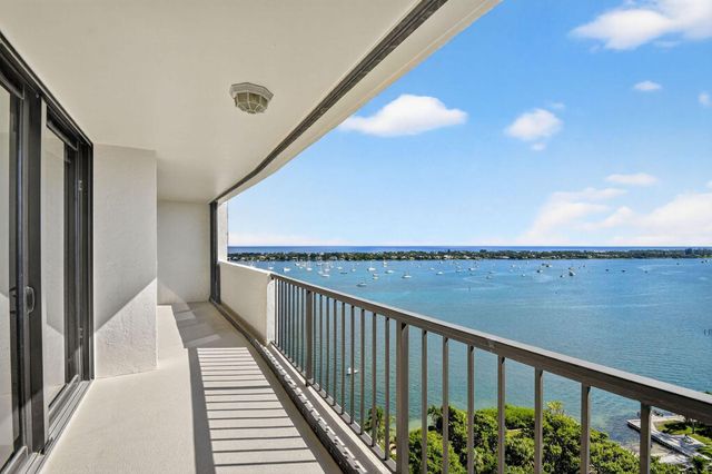 5200 N Flagler Drive SE 2006, West Palm Beach, FL 33407