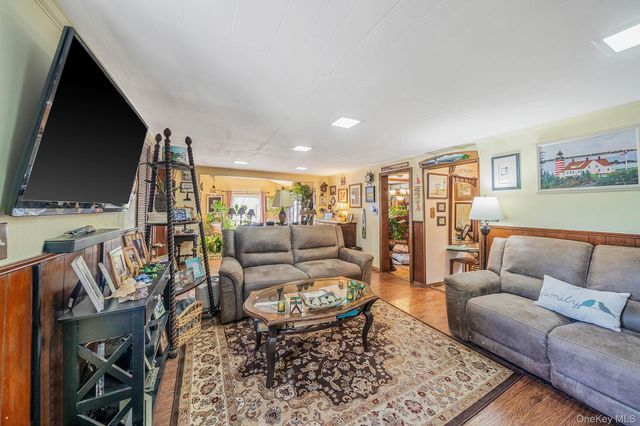 43 Wiggins Avenue, Patchogue, NY 11772