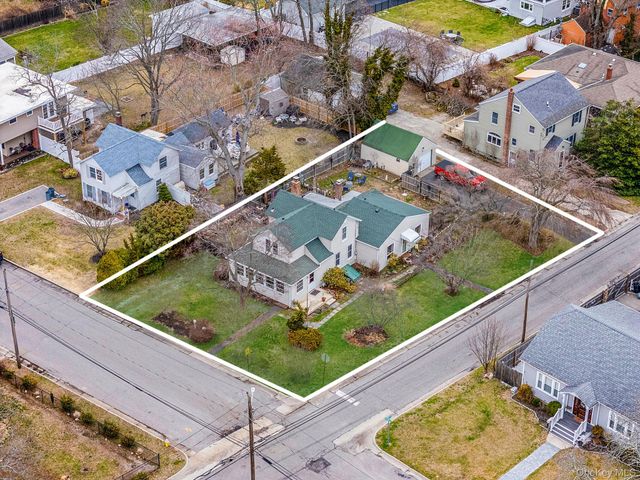 43 Wiggins Avenue, Patchogue, NY 11772