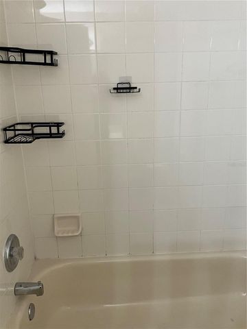 2600 LUTZA WAY, Kissimmee, FL 34746