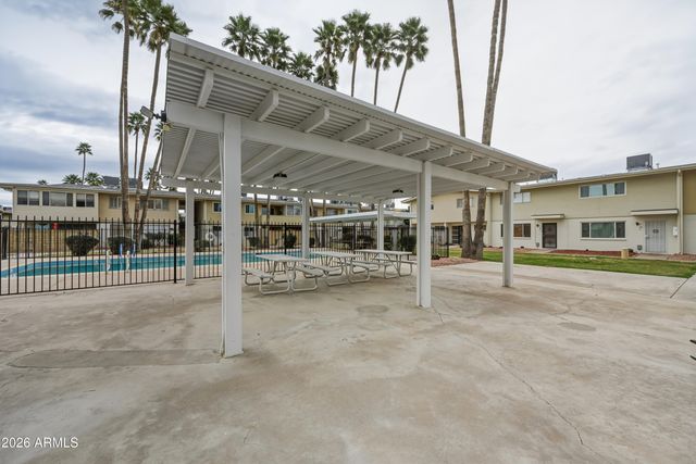 8210 E GARFIELD Street K13, Scottsdale, AZ 85257