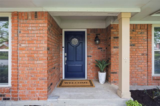 6409 Country Day Trail, Benbrook, TX 76132
